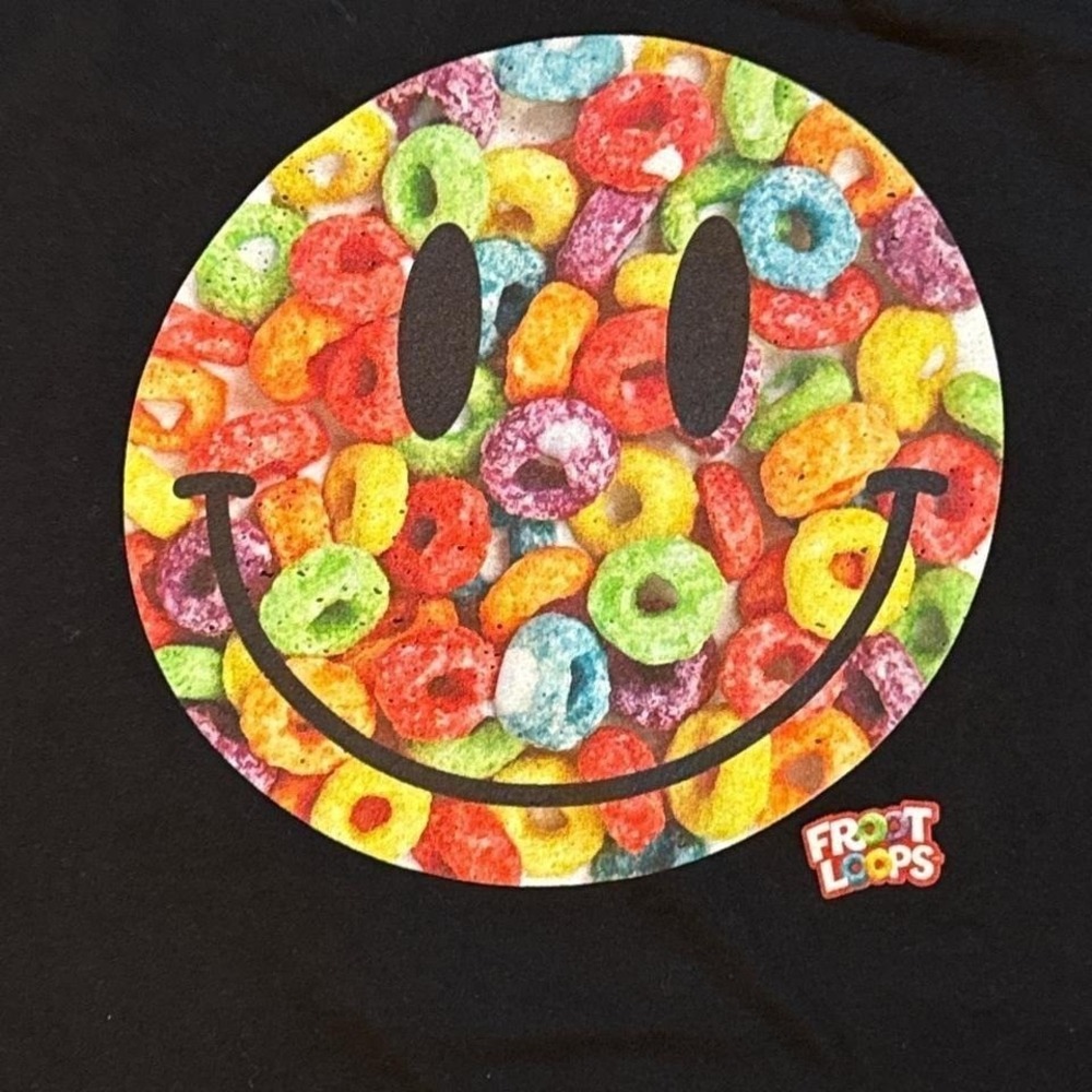 Black Fruit Loops smiley face‎ 100% cotton t-shirt Sz M
